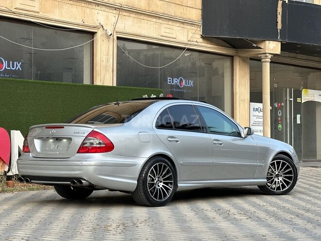 Mercedes E 320 2002, 286,000 km - 3.2 л - Bakı