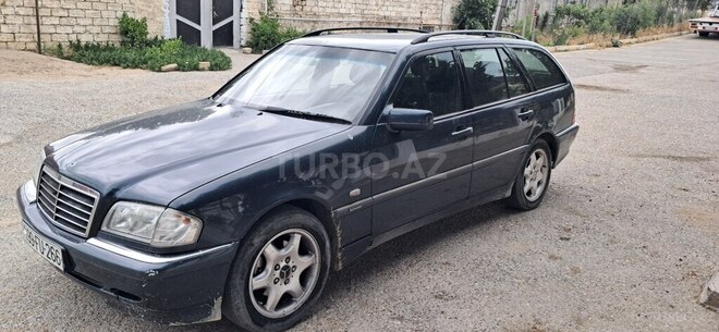 Mercedes C 200 2000, 281,000 km - 2.0 l - Bakı