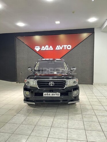 Toyota Land Cruiser-6
