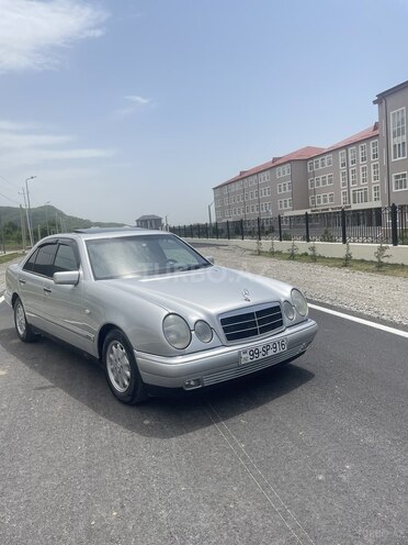 Mercedes E 230 1997, 360,000 km - 2.3 l - Bakı