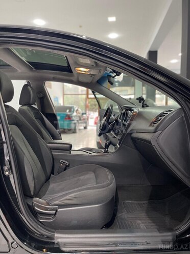 Kia Optima-12