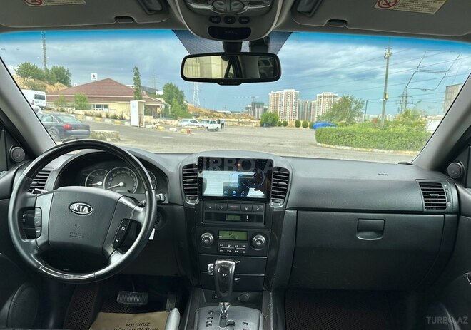 Kia Sorento-11
