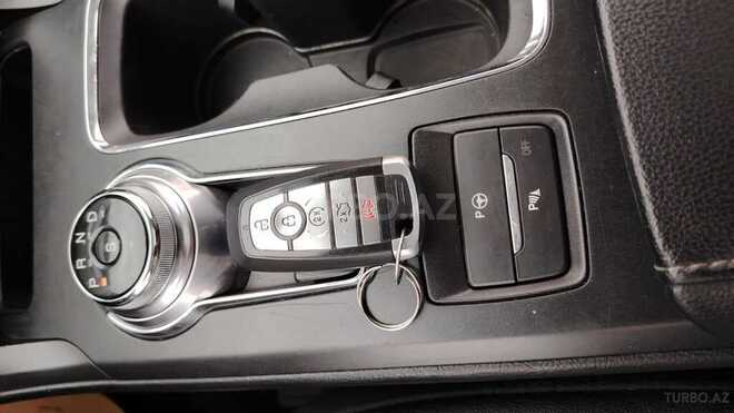 Ford Fusion (North America) 2017, 139,200 km - 2.0 л - Bakı