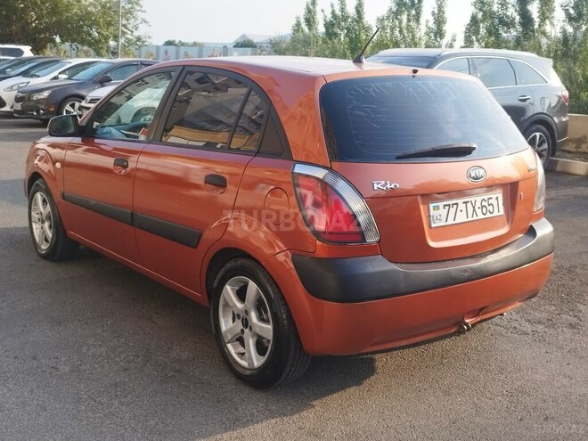 Kia Rio 2006, 262,000 km - 1.5 l - Bakı