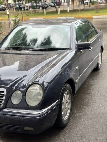 Mercedes E 230 1996, 633,000 km - 2.3 l - Sumqayıt