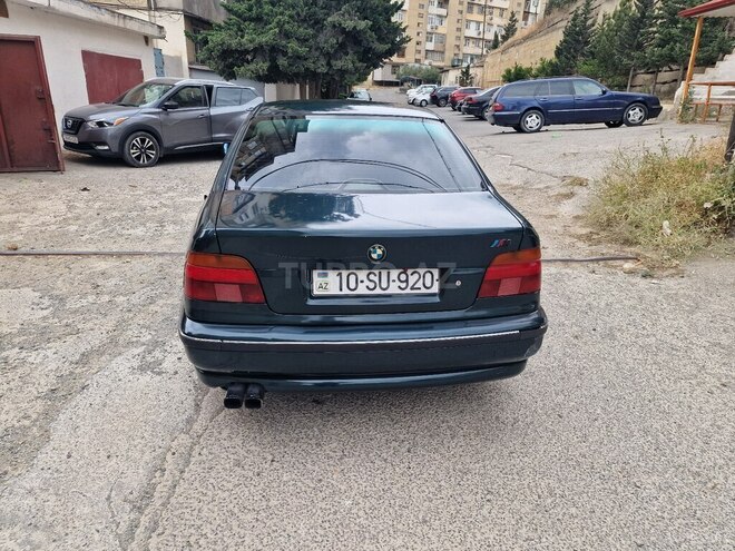 BMW 528 1998, 175,000 km - 2.8 l - Bakı