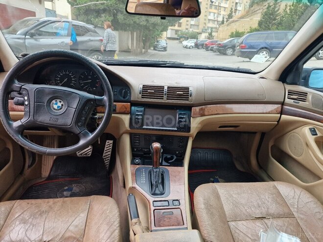 BMW 528 1998, 175,000 km - 2.8 l - Bakı