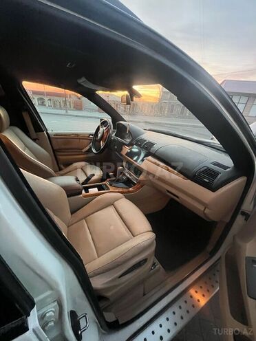 BMW X5 2003, 360,000 km - 4.4 l - Şəki