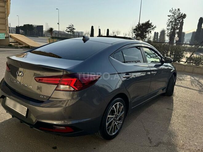 Hyundai Elantra 2019, 176,000 km - 2.0 l - Bakı