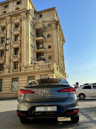 Hyundai Elantra 2019, 176,000 km - 2.0 l - Bakı