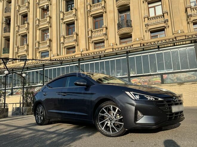 Hyundai Elantra 2019, 176,000 km - 2.0 l - Bakı