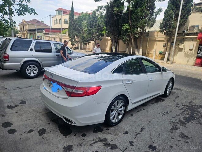 Hyundai Grandeur 2012, 280,000 km - 2.4 l - Bakı