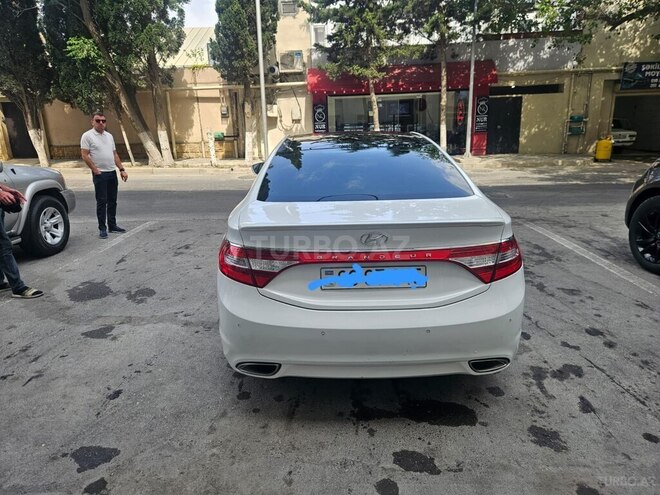 Hyundai Grandeur 2012, 280,000 km - 2.4 l - Bakı