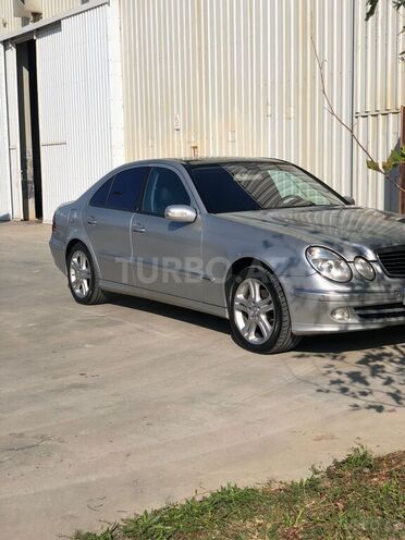 Mercedes E 270 2003, 540,000 km - 2.7 l - Bakı