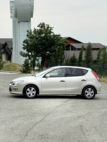 Hyundai i30 2011, 198,000 km - 1.6 l - Ağsu