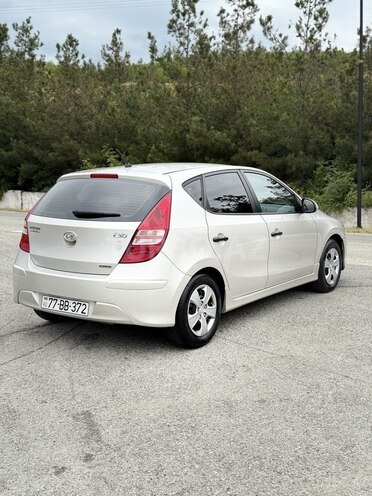 Hyundai i30 2011, 198,000 km - 1.6 l - Ağsu