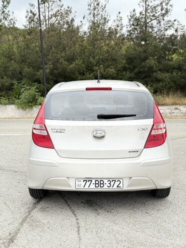 Hyundai i30 2011, 198,000 km - 1.6 l - Ağsu