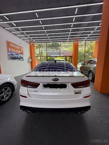 Kia K5-5