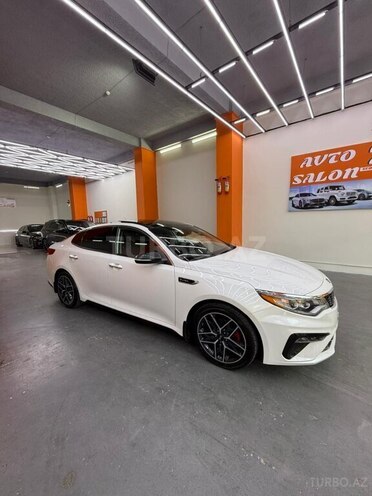 Kia K5-7