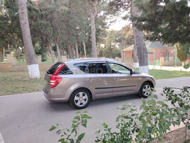 Kia  2008, 346,000 km - 1.6 l - Bakı
