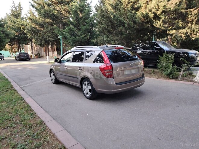 Kia  2008, 346,000 km - 1.6 l - Bakı