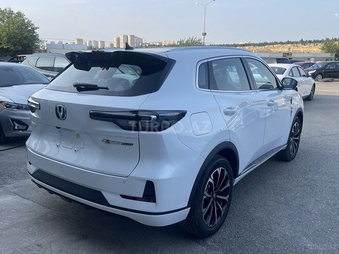 Changan CS 55 Plus 2025, 0 km - 1.5 l - Bakı
