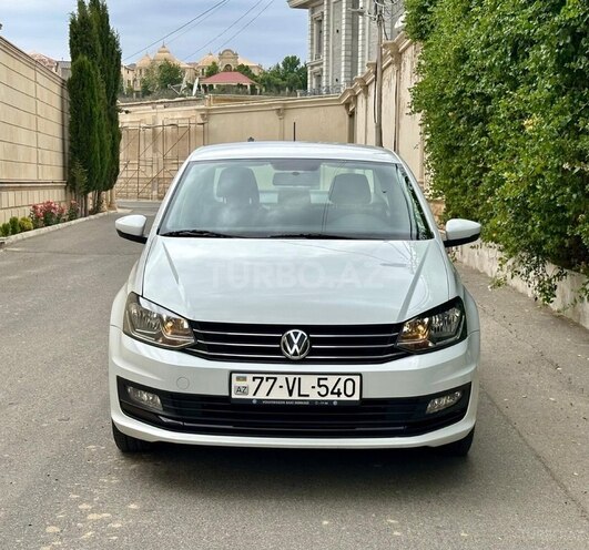 Volkswagen Polo 2018, 110,000 km - 1.6 l - Bakı