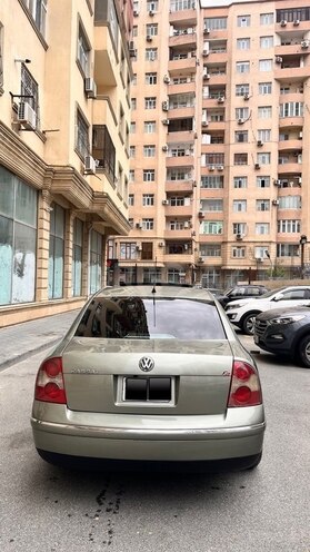 Volkswagen Passat 2002, 368,500 km - 1.8 l - Bakı