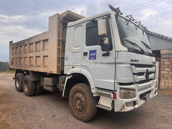 HOWO Sinotruk 2012, 532,652 km - 9.5 l - Bakı