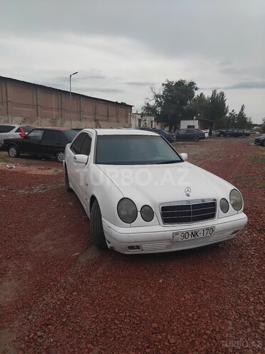 Mercedes E 250 1996, 650,000 km - 2.5 l - Sumqayıt