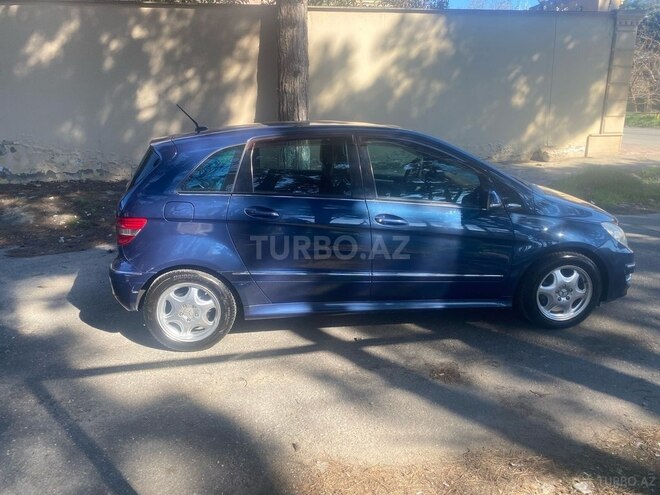 Mercedes B 170 2008, 292,000 km - 1.7 l - Bakı