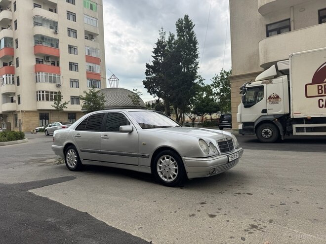 Mercedes C 220 d 1999, 342,457 km - 2.2 l - Bakı