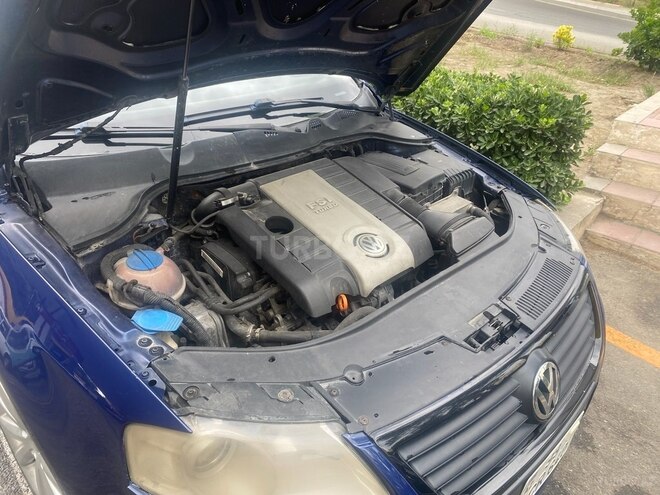Volkswagen Passat 2006, 300,000 km - 2.0 l - Bakı
