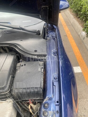 Volkswagen Passat 2006, 300,000 km - 2.0 l - Bakı