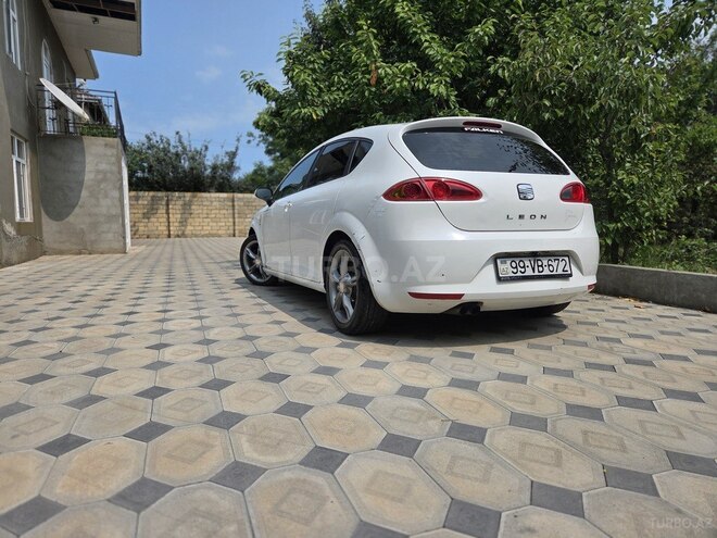 SEAT Leon-4