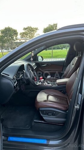 Audi Q7 2019, 104,000 km - 2.0 л - Bakı