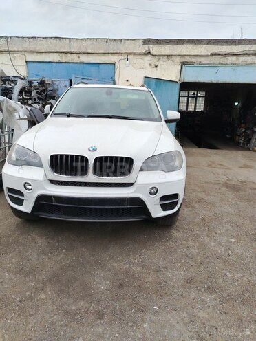 BMW X5 2010, 242,000 km - 3.0 l - Bakı