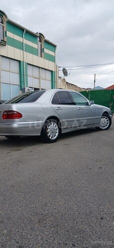 Mercedes E 220 d 2000, 358,000 km - 2.2 л - Bakı