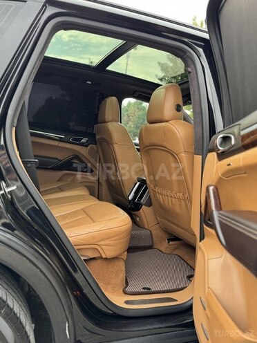 Porsche Cayenne GTS 2014, 157,000 km - 4.8 l - Gəncə