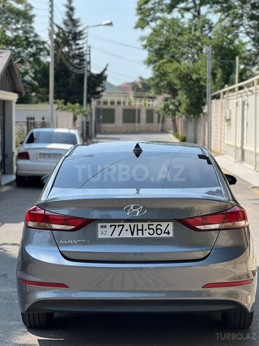 Hyundai Elantra 2018, 69,850 km - 2.0 l - Bakı