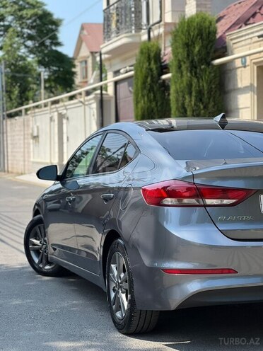 Hyundai Elantra 2018, 69,850 km - 2.0 l - Bakı