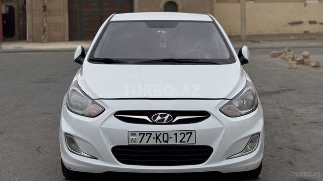 Hyundai Accent 2013, 281,000 km - 1.6 l - Bakı