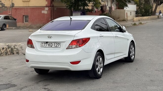 Hyundai Accent 2013, 281,000 km - 1.6 l - Bakı