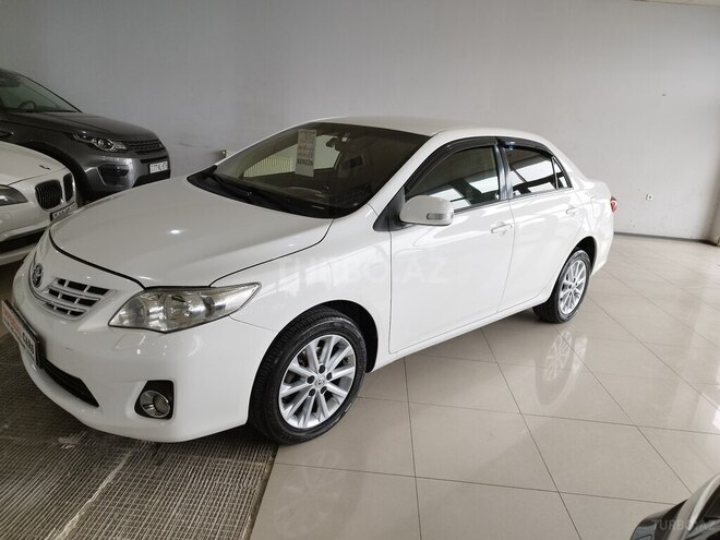 Toyota Corolla-3