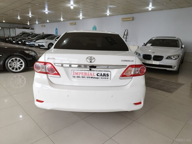 Toyota Corolla-2