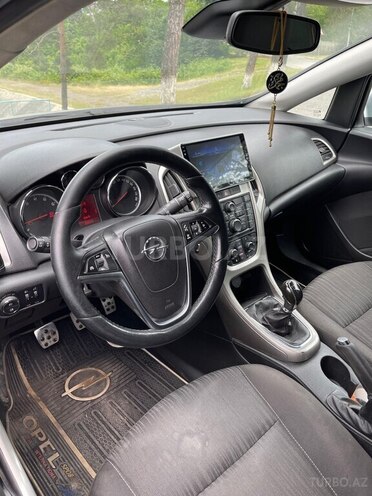 Opel Astra 2011, 222,277 km - 1.4 л - Quba