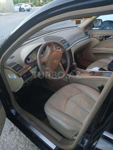 Mercedes E 350 4MATIC 2006, 447,762 km - 3.5 л - Siyəzən
