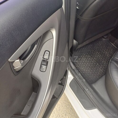 Hyundai Avante 2015, 177,500 km - 1.6 л - Bakı