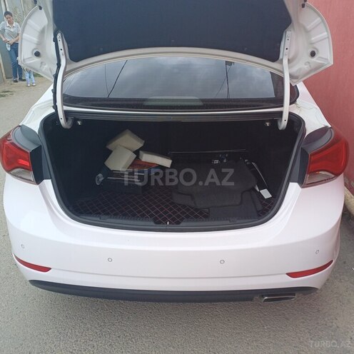Hyundai Avante 2015, 177,500 km - 1.6 л - Bakı