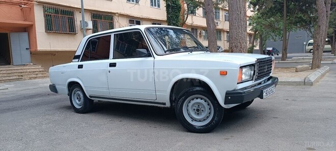 LADA (VAZ) 2107 2009, 75,000 km - 1.6 l - Bakı